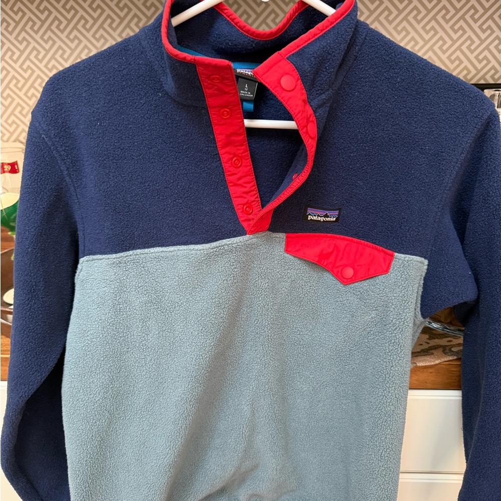 Boys Patagonia Navy and Light Blue Snap-T Pullover